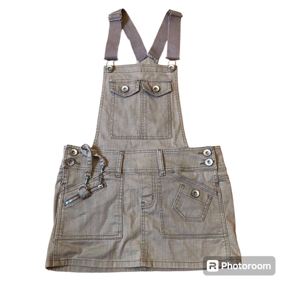 BeBop Skirt Overalls Size 5 Tan overall skirt